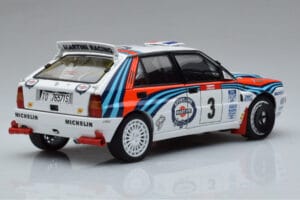 Lancia Delta HF Integrale Evoluzione #3 D. Auriol / B. Occelli Tour de Corse 1992 Kyosho 1:18 08348H Metal — billede 3 af 9