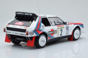 Lancia Delta S4 #2 M. Alen / I. Kivimaki Rally San Remo 1986 IXO 1:18 18RMC130A Metal — billede 2 af 6