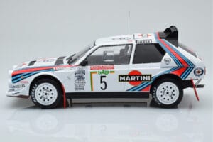 Lancia Delta S4 #5 M. Biasion / T. Siviero Rally San Remo 1986 IXO 1:18 18RMC130B Metal — billede 3 af 6