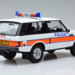 Land Rover Range Rover Politi Almost Real 1:18 - image 3 of 9