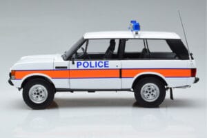 Land Rover Range Rover Politi Almost Real 1:18 810115 Metal — billede 4 af 9