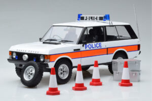Land Rover Range Rover Politi Almost Real 1:18