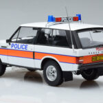 Land Rover Range Rover Politi Almost Real 1:18 - image 6 of 9