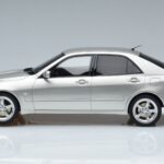 Lexus IS200 XE10 Sølv Otto 1:18 OT991 Resin - image 3 of 6