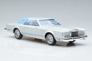 Lincoln Continental Mark V Sølv MCG 1:18 MCG18403 Metal — billede 4 af 6