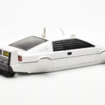 Lotus Esprit Type 79 James Bond The Spy Who Loved Me Submarine Hvid AUTOart 1:18 - image 5 of 8