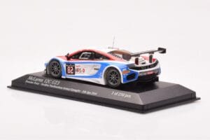 McLaren 12C GT3 #82 Russian Team A. Vasiliev / D. Vasiliauskas / M. Asmer / B. Spengler Spa 24 Hours 2014 Minichamps 1:43 437 — billede 3 af 4