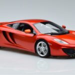 McLaren MP4-12C Med Stig Top Gear Figur Minichamps 1:18 519101330 Metal - image 5 of 7