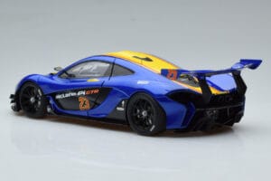 McLaren P1 GTR Blå Med Gule Striber AUTOart 1:18 81542 Komposit — billede 6 af 7