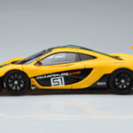 McLaren P1 GTR Gul Med Grønne Striber AUTOart 1:18 - image 4 of 7