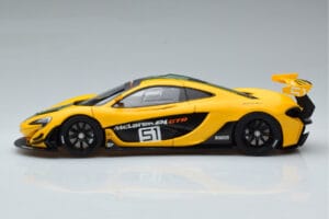 McLaren P1 GTR Gul Med Grønne Striber AUTOart 1:18 81544 Komposit — billede 4 af 7