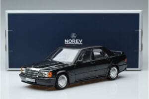 Mercedes 190 E 2.3-16 Cosworth W201 Norev 1:18 183830 Metal — billede 7 af 7