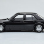 Mercedes 190E W201 2.5-16 Evo I Sort Otto 1:18 - image 3 of 6