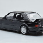 Mercedes 190E W201 2.5-16 Evo I Sort Otto 1:18 - image 5 of 6