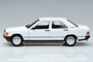 Mercedes 190 E W201 Hvid Norev 1:18 183820 Metal — billede 4 af 7