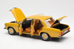 Mercedes 200/8 W115 Sahara Gul Norev 1:18 183771 Metal — billede 5 af 8