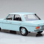 Mercedes 200 W115 Norev 1:18 183777 Metal - image 6 of 7