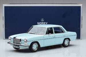 Mercedes 200 W115 Norev 1:18 183777 Metal — billede 7 af 7
