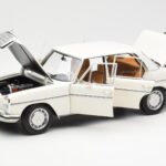 Mercedes 200 W115 Hvid Norev 1:18 183770 - image 2 of 8