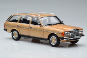 Mercedes 200T S123 Beige Norev 1:18 183738 Metal — billede 6 af 9