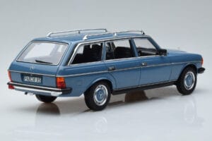 Mercedes 200T S123 Blå Norev 1:18 183737 Metal — billede 3 af 7