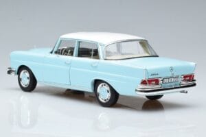 Mercedes 220 S W111 Blå Norev 1:18 183920 Metal — billede 6 af 7