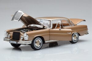 Mercedes 250 SE Coupe W111 Guld Metallic Norev 1:18 183759 Metal — billede 2 af 7