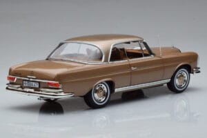Mercedes 250 SE Coupe W111 Guld Metallic Norev 1:18 183759 Metal — billede 3 af 7