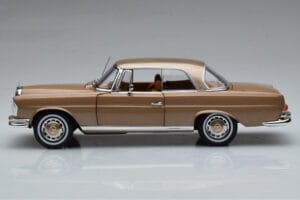 Mercedes 250 SE Coupe W111 Guld Metallic Norev 1:18 183759 Metal — billede 4 af 7