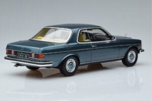 Mercedes 280 CE C123 Blå Otto 1:18 OT627 Resin — billede 2 af 6