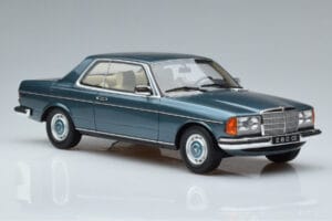 Mercedes 280 CE C123 Blå Otto 1:18 OT627 Resin — billede 4 af 6