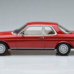 Mercedes 280 CE C123 Rød Otto 1:18 OT145 Resin - image 3 of 6