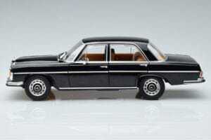 Mercedes 280 SE W108 Sort Norev 1:18 183762 Metal — billede 4 af 7