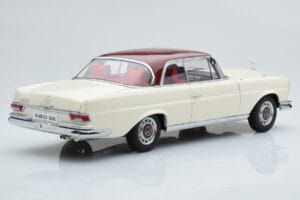 Mercedes 280 SE W108 Hvid AUTOart 1:18 76287 Metal — billede 4 af 8
