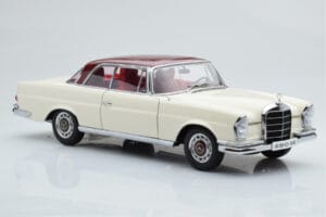 Mercedes 280 SE W108 Hvid AUTOart 1:18 76287 Metal — billede 6 af 8