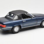 Mercedes 300 SL R107 Nautisk Blå Norev 1:18 183466 - image 3 of 8