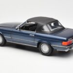 Mercedes 300 SL R107 Nautisk Blå Norev 1:18 183466 - image 7 of 8