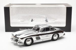Mercedes 300 SL W198 Krom Minichamps 1:18 B66040645 Metal — billede 8 af 8