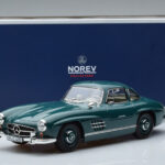 Mercedes 300 SL W198 Gullwing Grøn Norev 1:18 - image 7 of 7