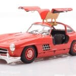 Mercedes 300 SL W198 Gullwing Rød Minichamps 1:18 - image 2 of 8