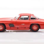 Mercedes 300 SL W198 Gullwing Rød Minichamps 1:18 - image 4 of 8