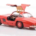 Mercedes 300 SL W198 Gullwing Rød Minichamps 1:18 - image 5 of 8