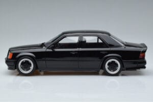 Mercedes 300E W124 5.6 AMG The Hammer Otto 1:18 OT638 Resin — billede 3 af 6