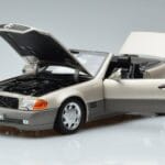 Mercedes 500 SL R129 Smoke Sølv Norev 1:18 183719 Metal - image 2 of 7