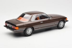 Mercedes 500 SLC C107 Brun KK-Scale 1:18 180851 Metal — billede 2 af 6