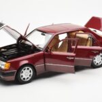 Mercedes 500E W124 Rød Metallic Forhandler Edition Norev 1:18 B66040699 - image 2 of 8