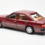 Mercedes 500E W124 Rød Metallic Forhandler Edition Norev 1:18 B66040699 - image 7 of 8
