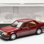Mercedes 500E W124 Rød Metallic Forhandler Edition Norev 1:18 B66040699 - image 8 of 8