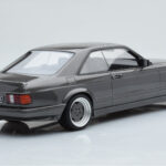 Mercedes 560 SEC C126 AMG Wide Body Grå Otto 1:18 - image 2 of 6