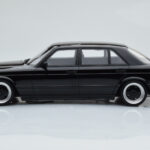 Mercedes 560 SEL AMG W126 Obsidian Sort Otto 1:18 - image 3 of 6
